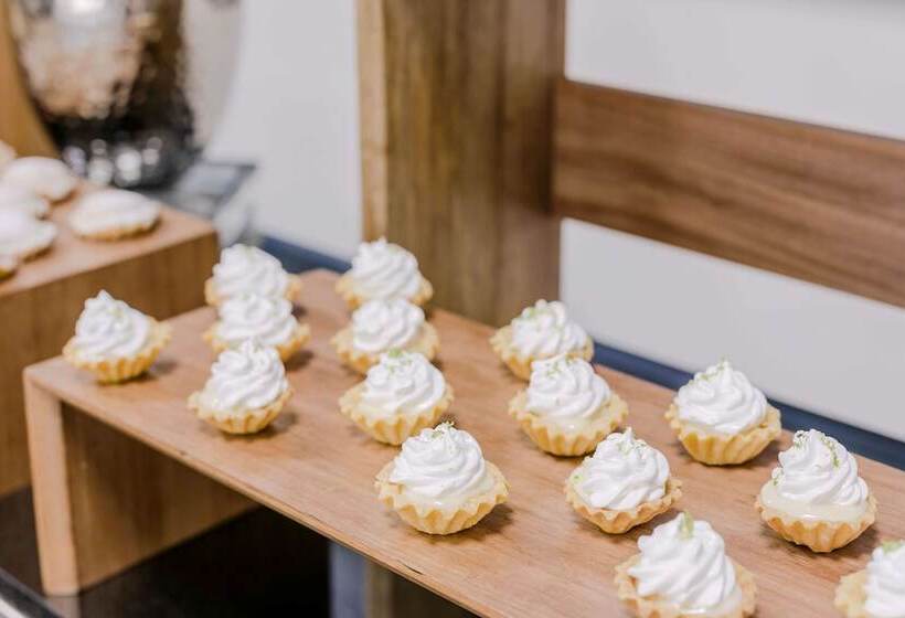 ホテル Costa Del Sol Wyndham Piura