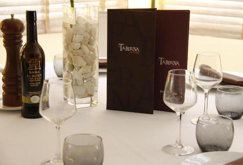 Отель Fuente El Cura