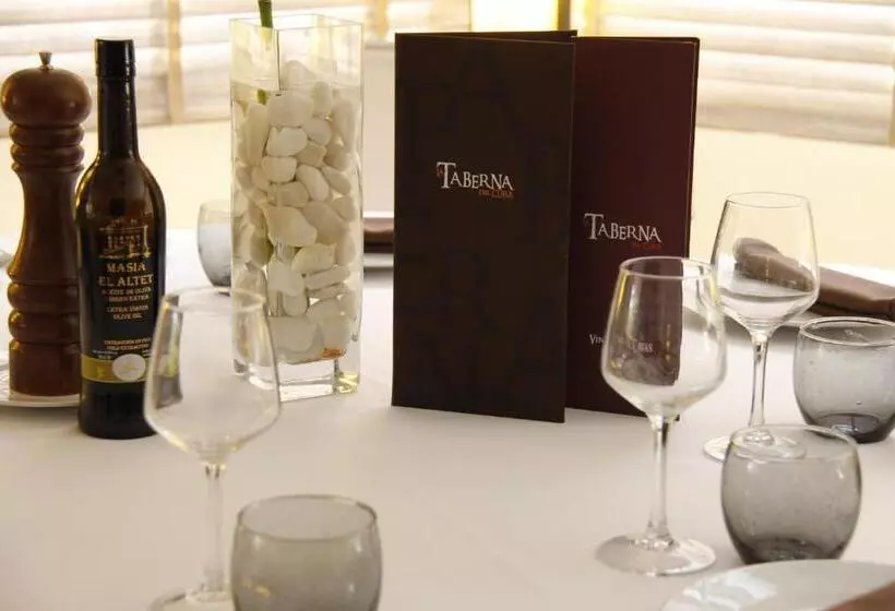 Отель Fuente El Cura