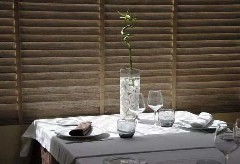 Отель Fuente El Cura