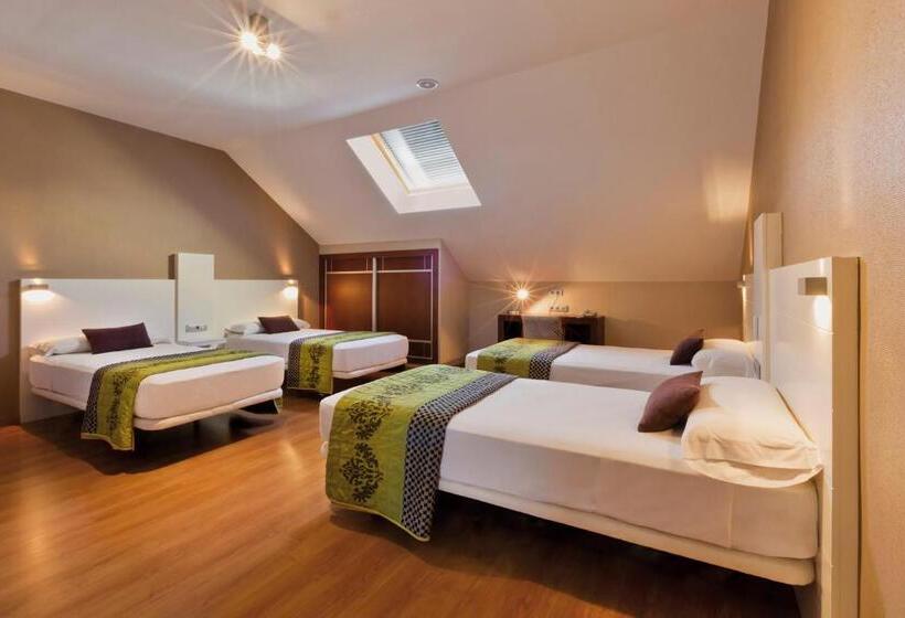 Отель Fuente El Cura