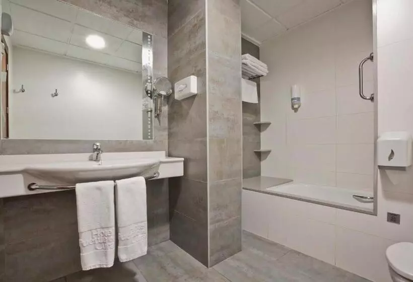 Отель Fuente El Cura