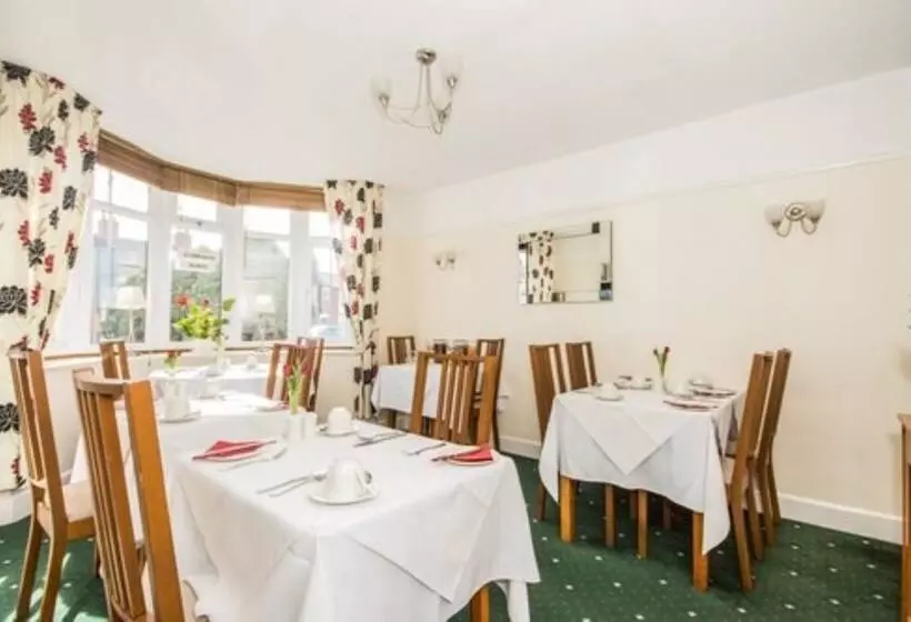 Otel Green Haven Guest House