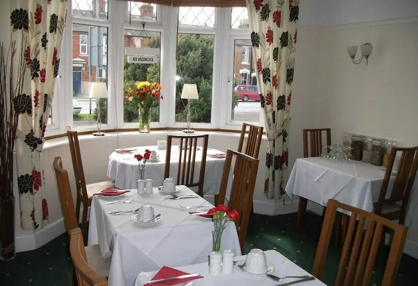 Otel Green Haven Guest House