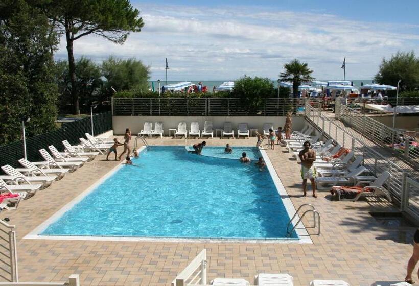 Отель Residence Florida