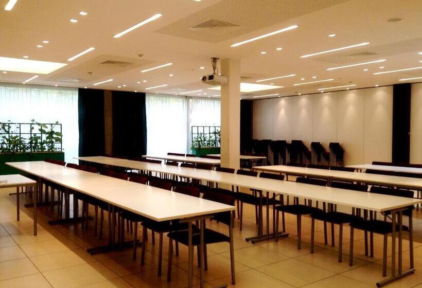 בית מלון כפרי Sommerhaus Linz