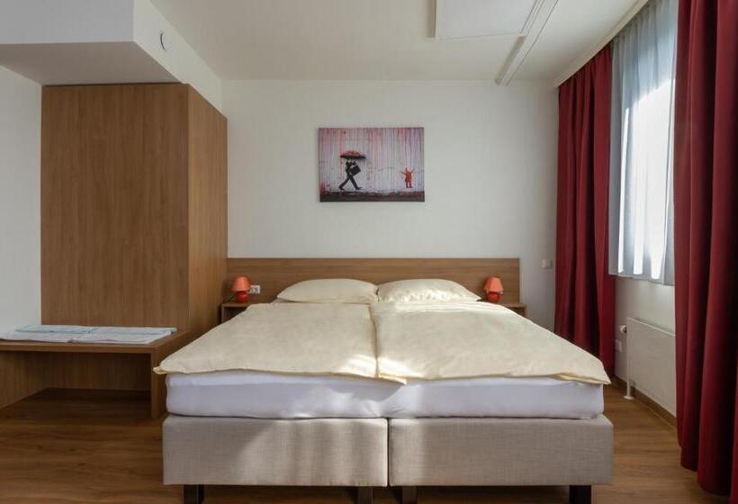 בית מלון כפרי Sommerhaus Linz