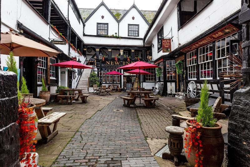 فندق The New Inn By Roomsbooked