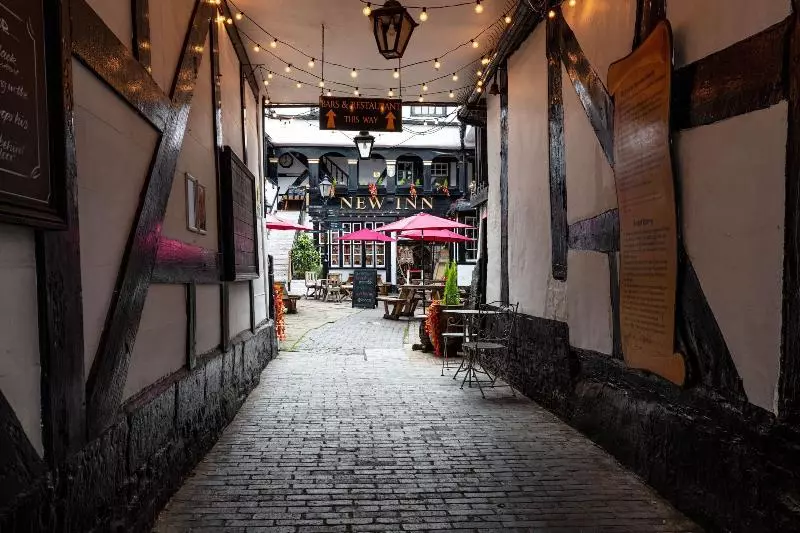 فندق The New Inn By Roomsbooked