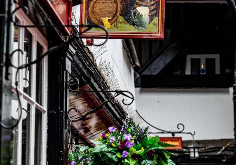 فندق The New Inn By Roomsbooked