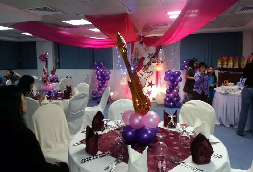 Sharjah Hotel Apartments الشارقة