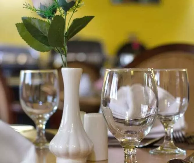 Sharjah Hotel Apartments الشارقة