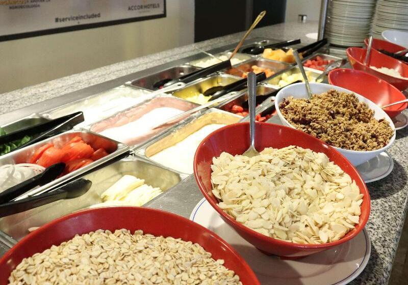 Novotel Monterrey Valle