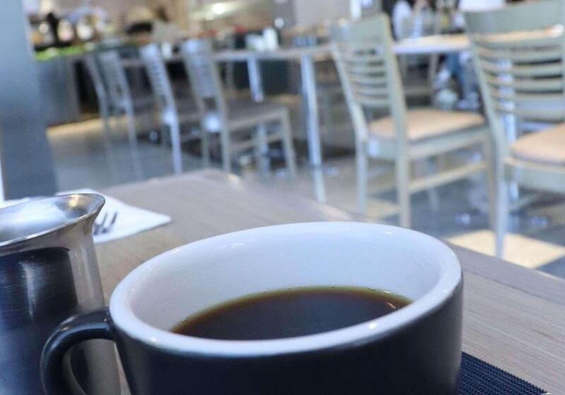 Novotel Monterrey Valle