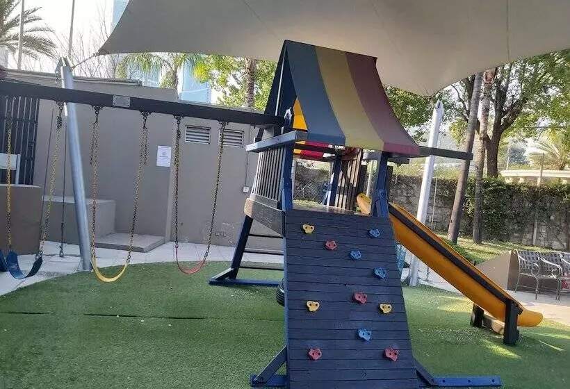 Novotel Monterrey Valle