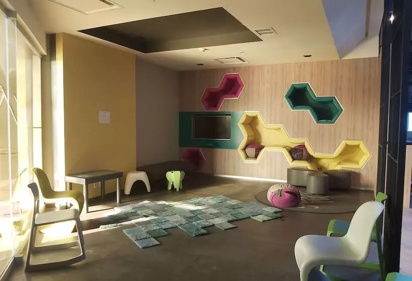 Novotel Monterrey Valle