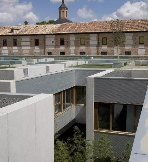 Parador De Alcala de Henares