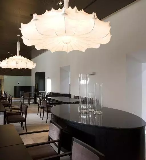 Parador De Alcala de Henares