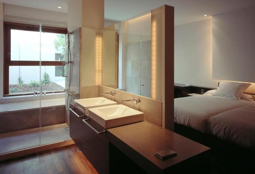 Parador De Alcala de Henares