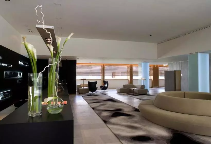 Parador De Alcala de Henares