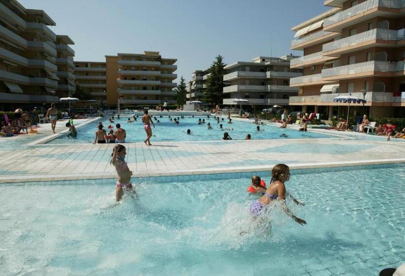 Residence Valbella   Geturhotels