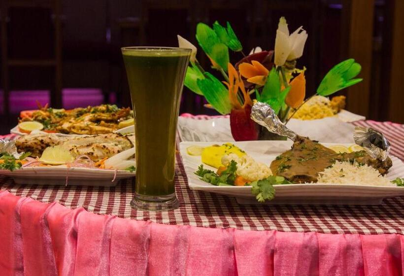 בית מלון כפרי Royal Regency