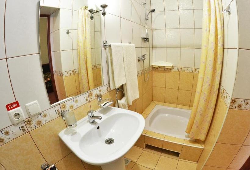 בית מלון כפרי Afina