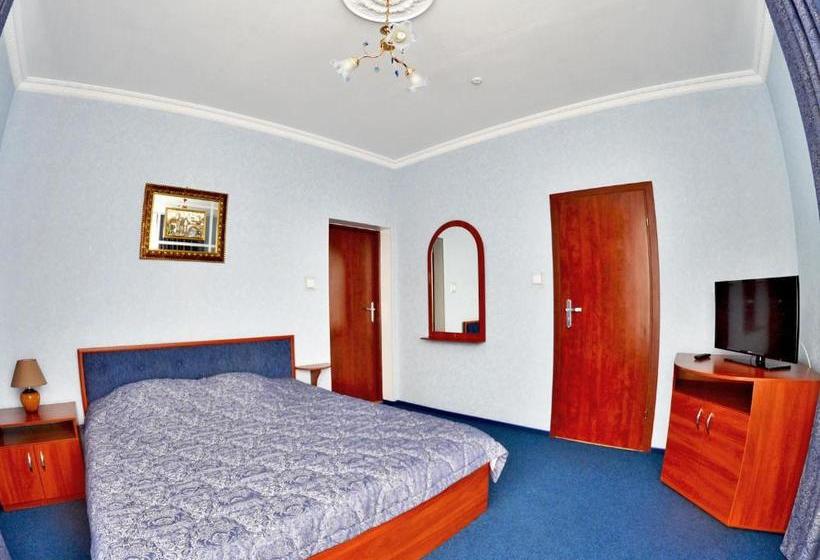 בית מלון כפרי Afina