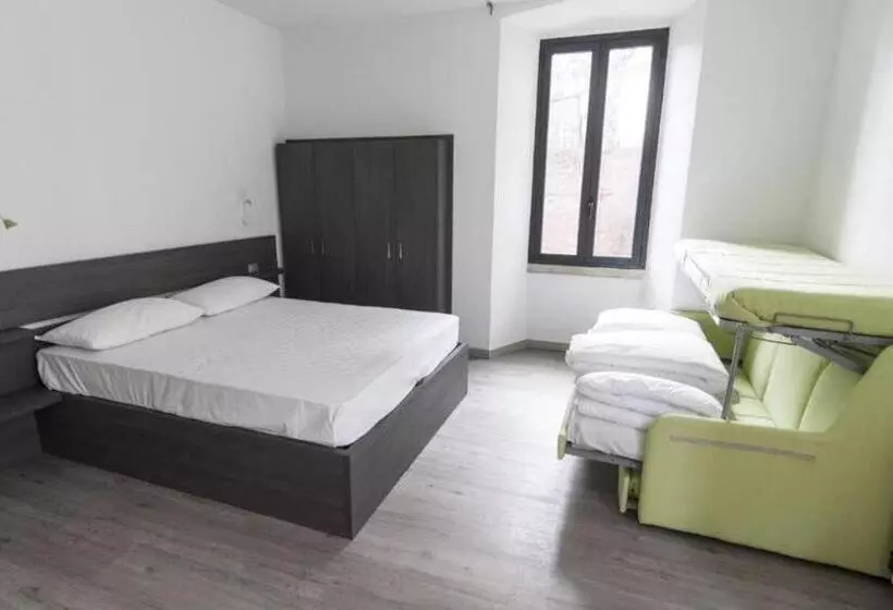 Hotelli Antica Campione Rooms & Hostel