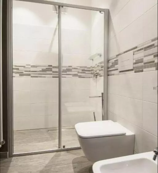 Hotelli Antica Campione Rooms & Hostel