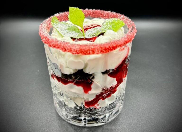 فندق Biruza Club