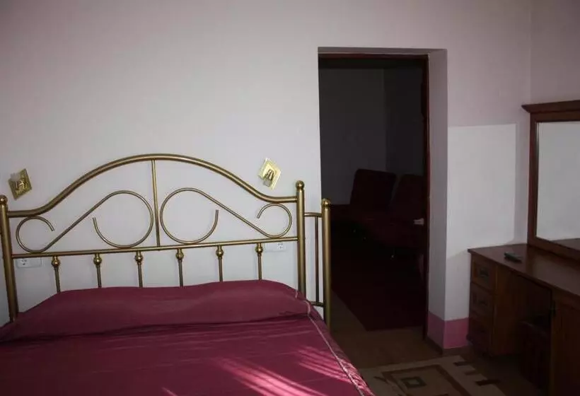 Hotelli Gostynnyi Dvir