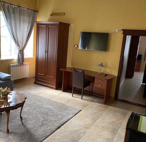 호텔 Gostynnyi Dvir