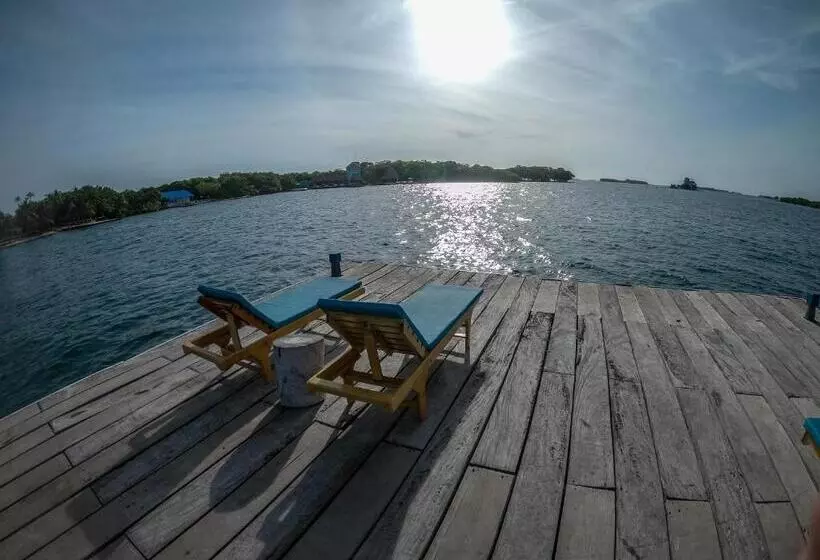 ホテル Isla Los Erizos Ecohouse