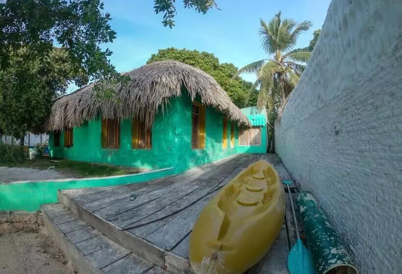 ホテル Isla Los Erizos Ecohouse