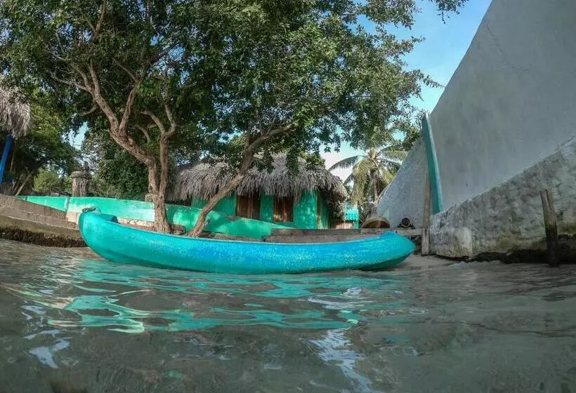 ホテル Isla Los Erizos Ecohouse