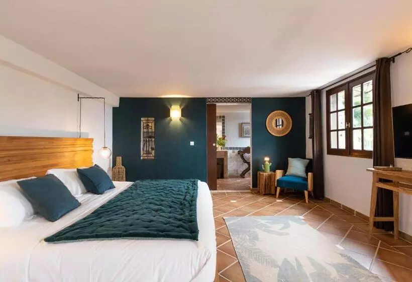 هتل The Paradise Peak Adults Only