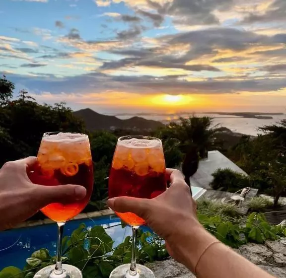 هتل The Paradise Peak Adults Only