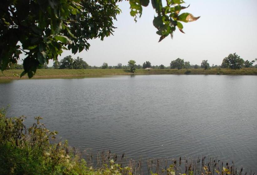 בית מלון כפרי Welcomheritage Jungle Home Pench