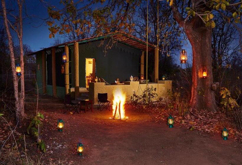 בית מלון כפרי Welcomheritage Jungle Home Pench