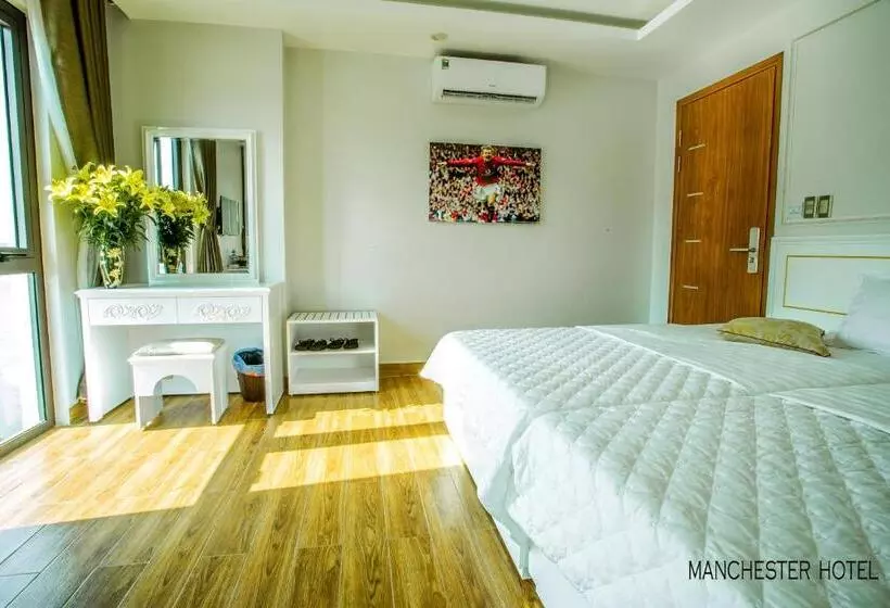 Manchester Hotel Ha Long