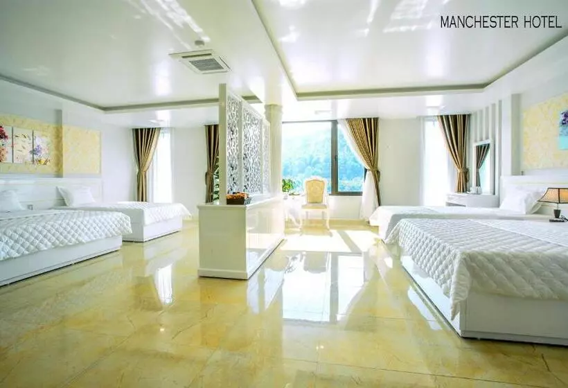 Manchester Hotel Ha Long