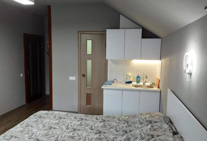 Pensão комфортні номери