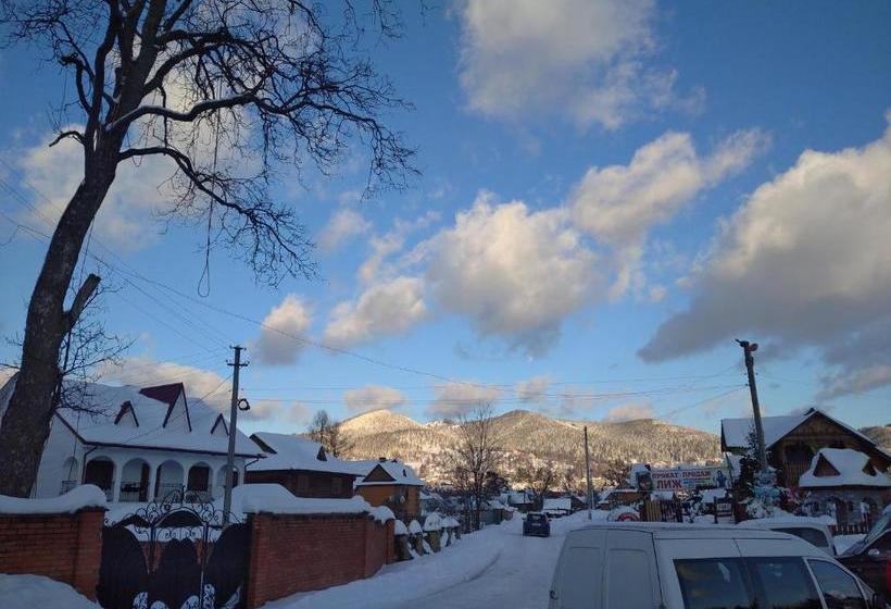 Pensão комфортні номери