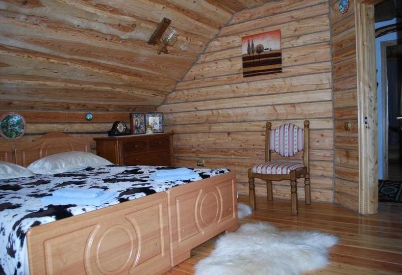 Pension (Hôtel basse catégorie) смерекова хата