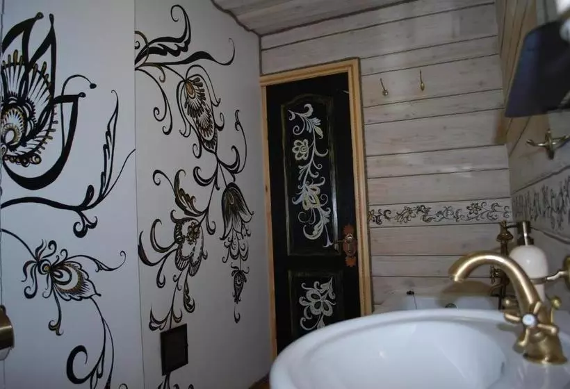 Majatalo смерекова хата