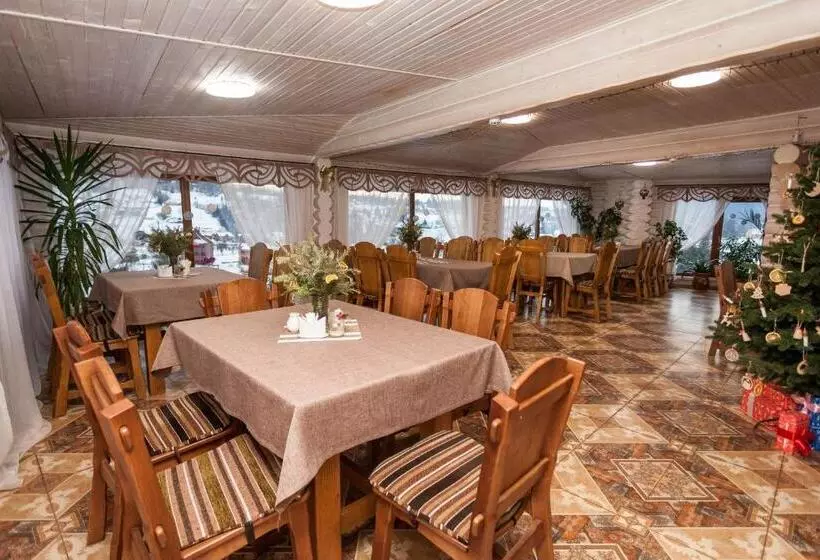 Majatalo Guest House м