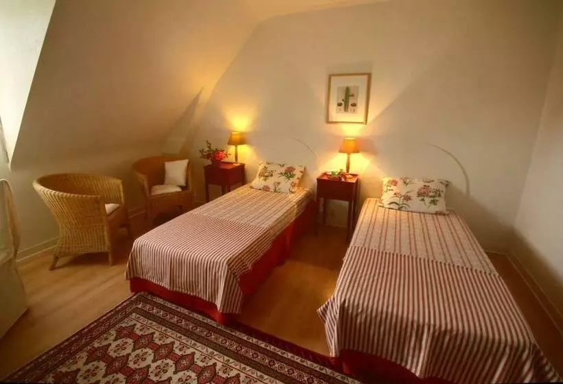 Aamiaismajoitus (B&B) Ferme De Kereven