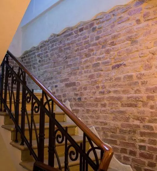 Aamiaismajoitus (B&B) Palazzo Belli