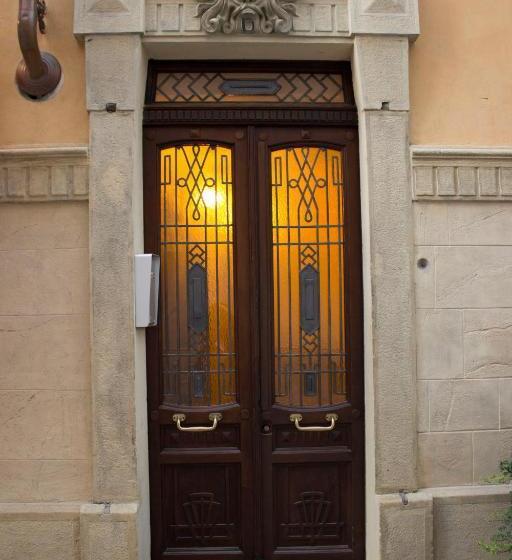 تختخواب و صبحانه Palazzo Belli